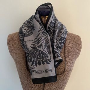 Vintage Norma Dori scarf